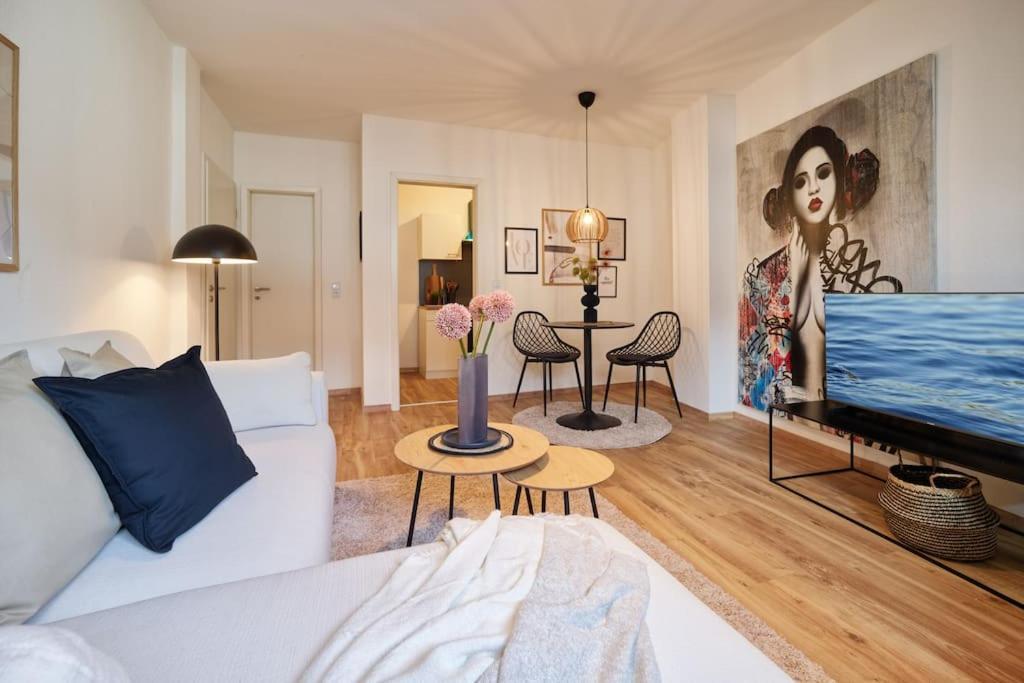 Apartment Exklusive Designer-wohnung In - Ideal Fuer Geschaeftsreisende, Firmen & Paare - Zentrumslage *